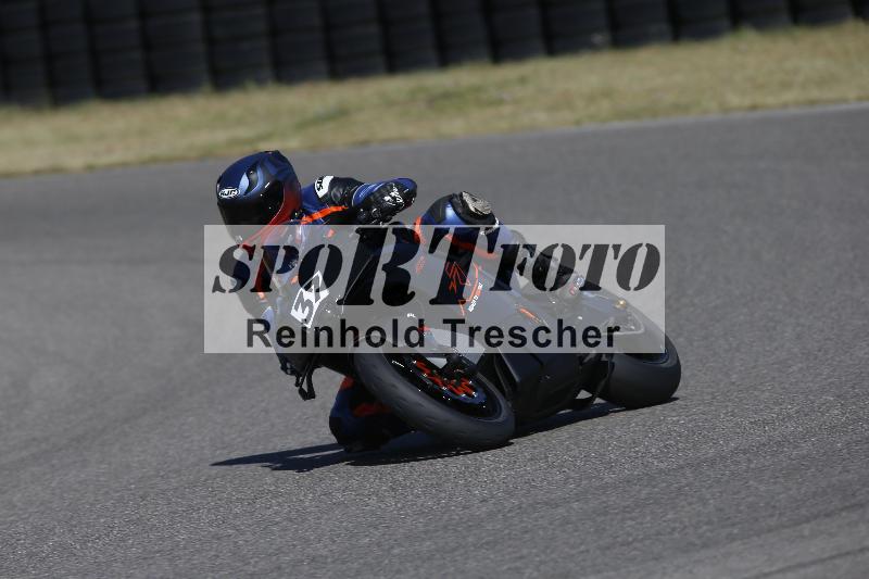 /12 30.04.2026  Speer Racing ADR/Gruppe rot/37
